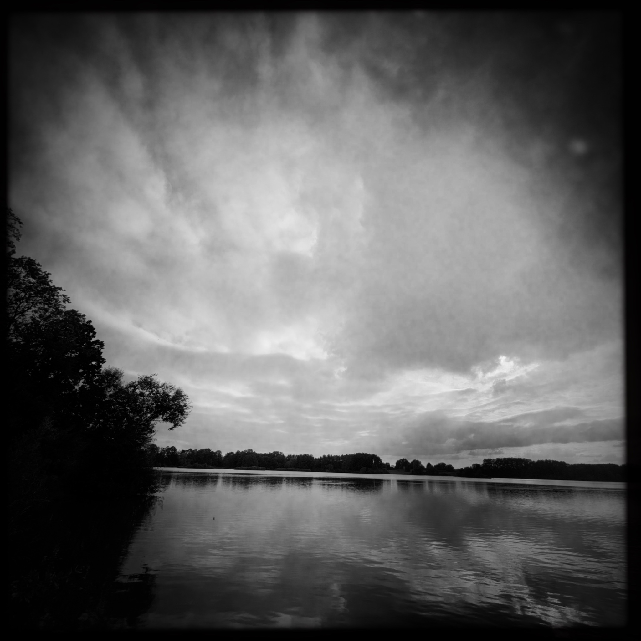 HMOriginal C22CD4A8 575E 4EC2 B367 EF8F339AE8F7