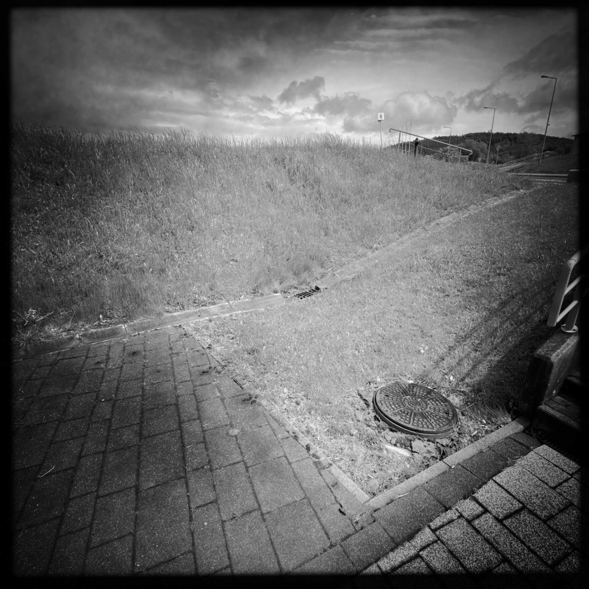 HMOriginal F1199838 73F3 4A25 A206 8F298D91DD93