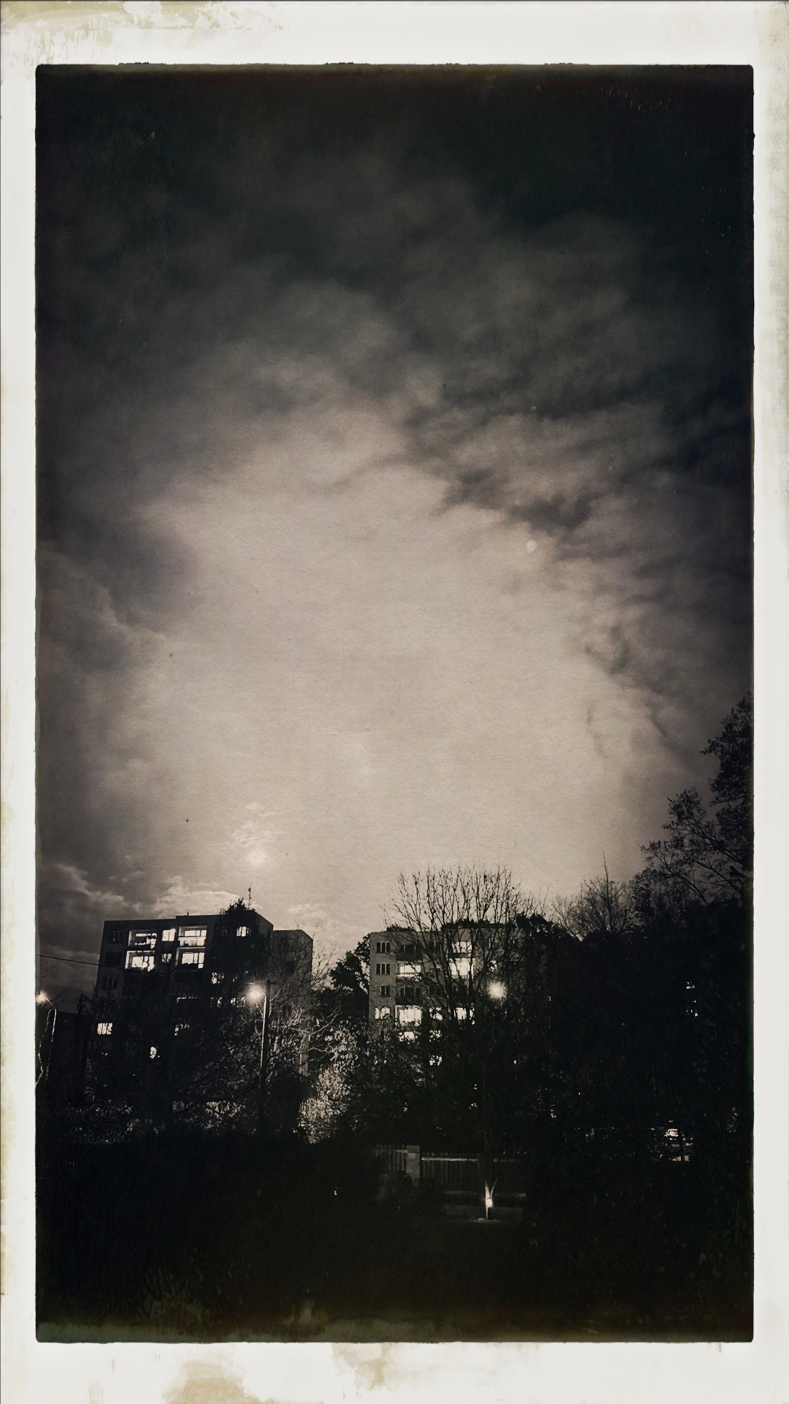 HipstamaticPhoto 753379721.078255