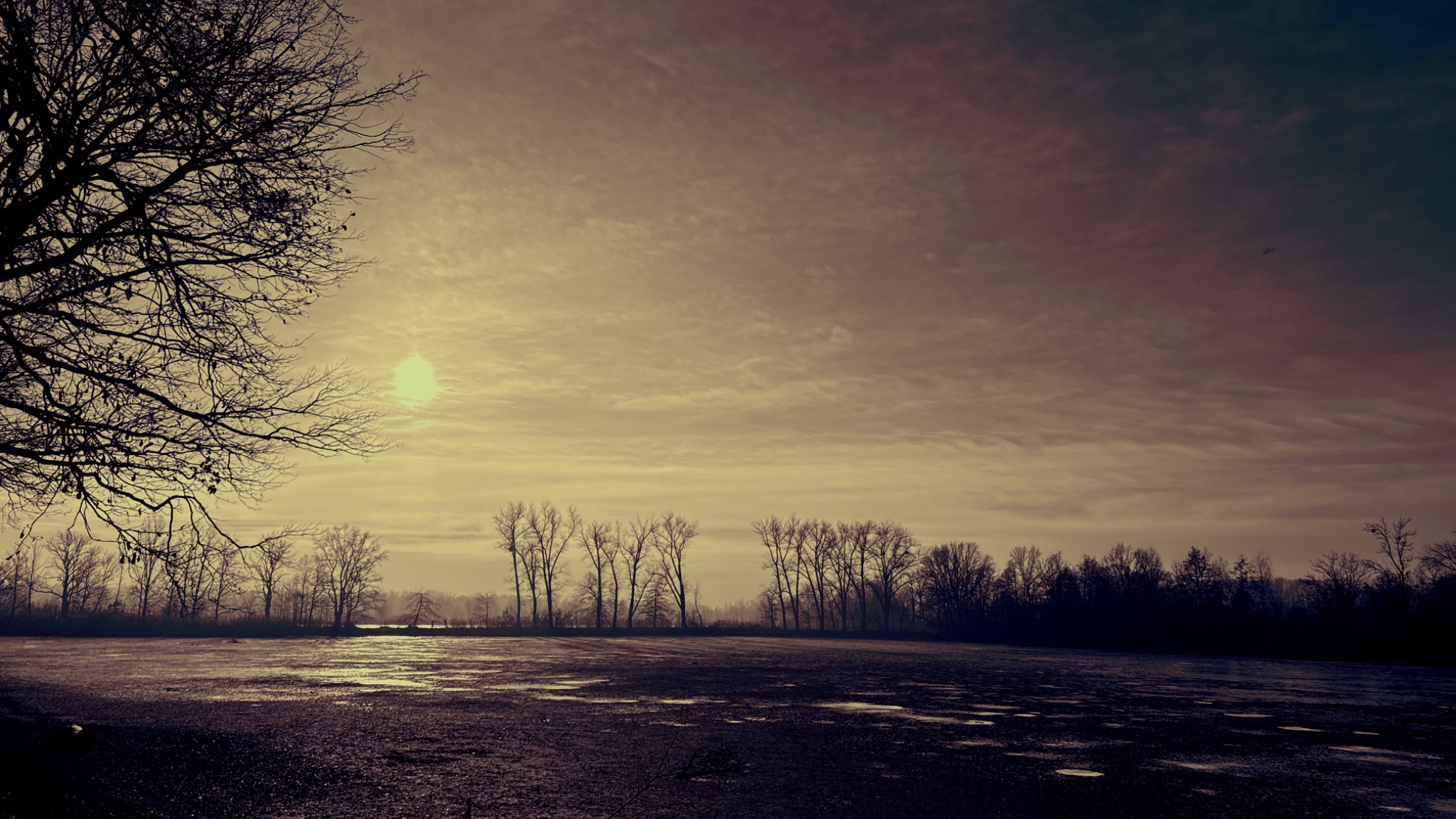 HipstamaticPhoto 757082436.999407