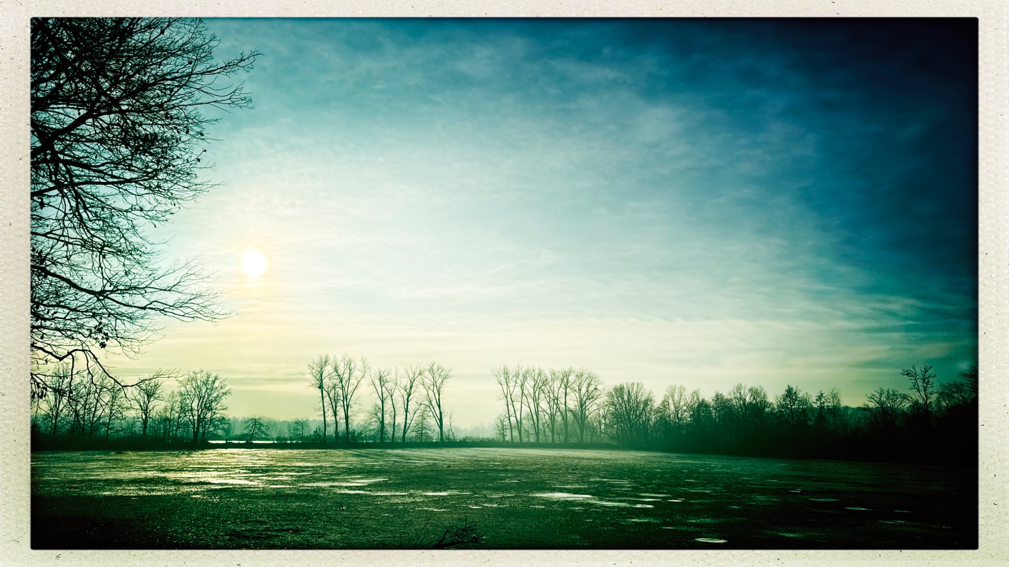 HipstamaticPhoto 757082479.143887