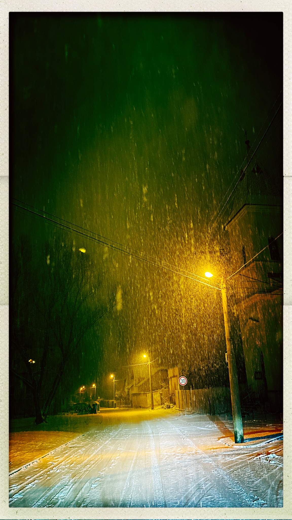 HipstamaticPhoto 757532544.991545