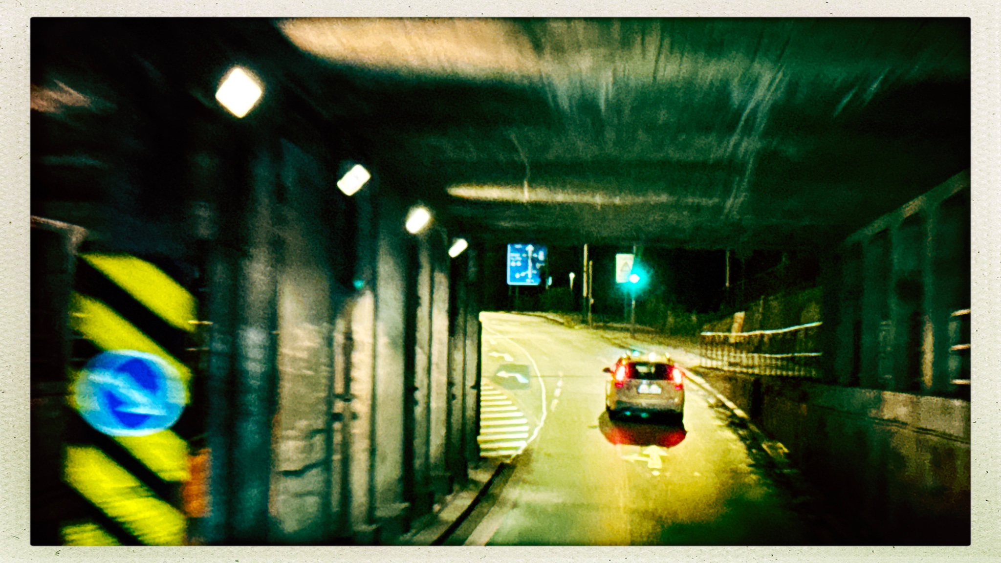 HipstamaticPhoto 758054153.054023