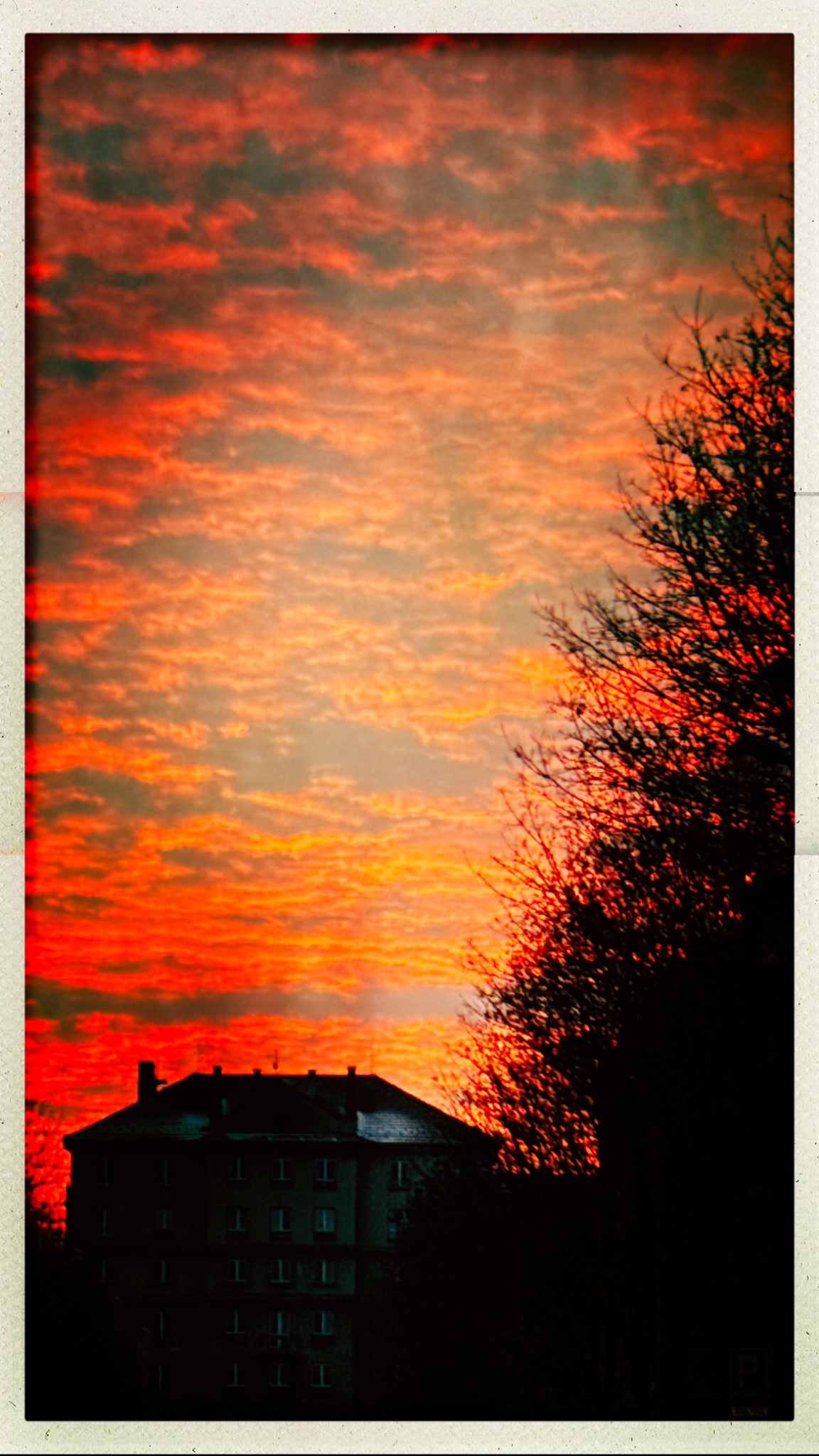 HipstamaticPhoto 758528647.466262