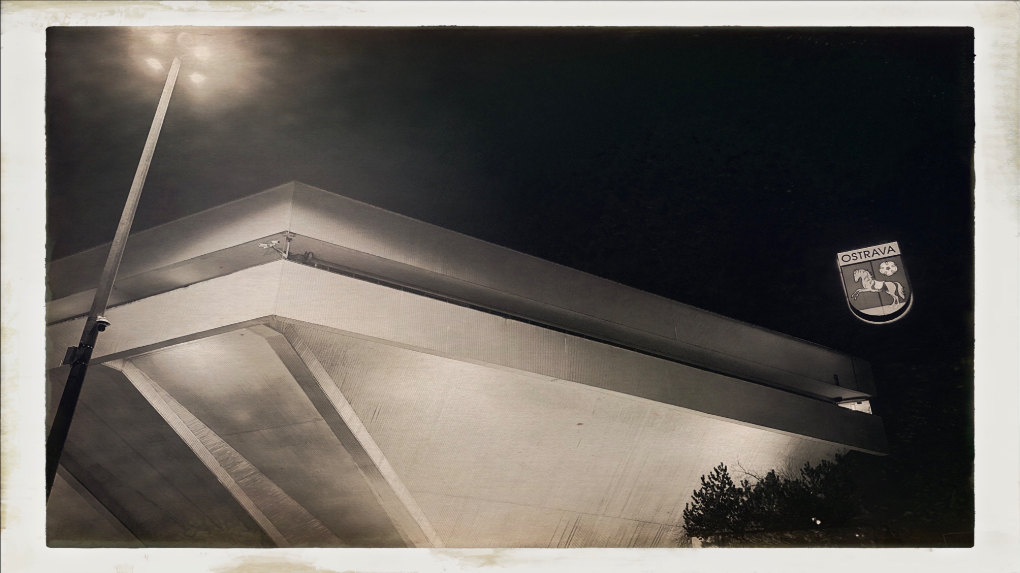 HipstamaticPhoto 759273923.058354