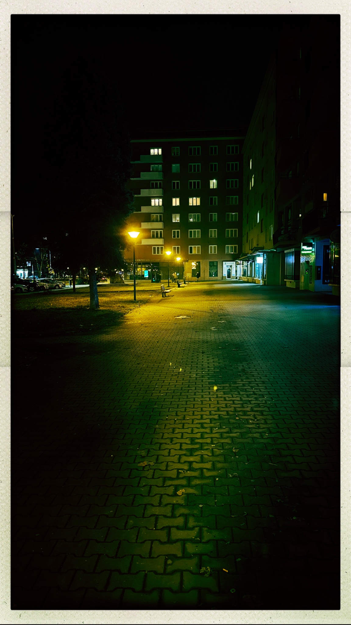 HipstamaticPhoto 759517472.228560