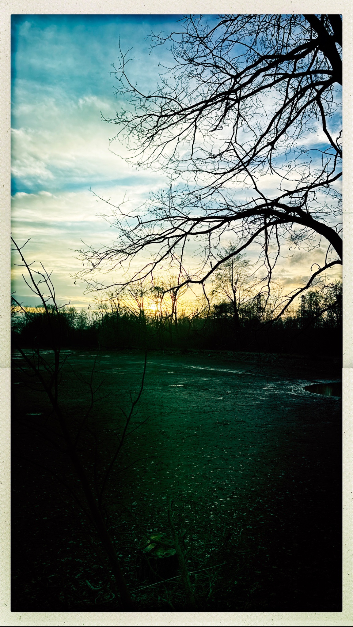 HipstamaticPhoto 759769353.899030