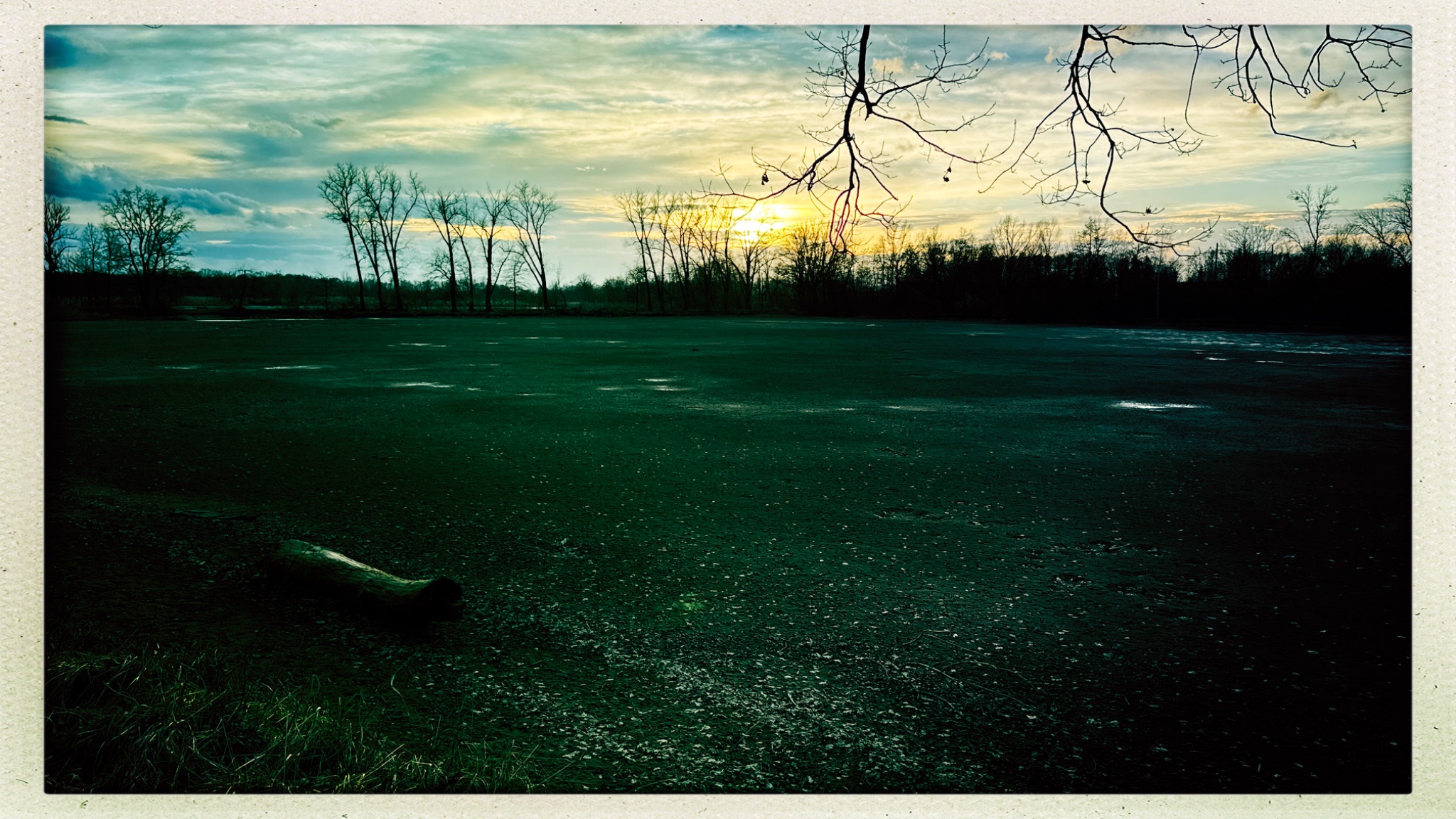 HipstamaticPhoto 759769510.069760