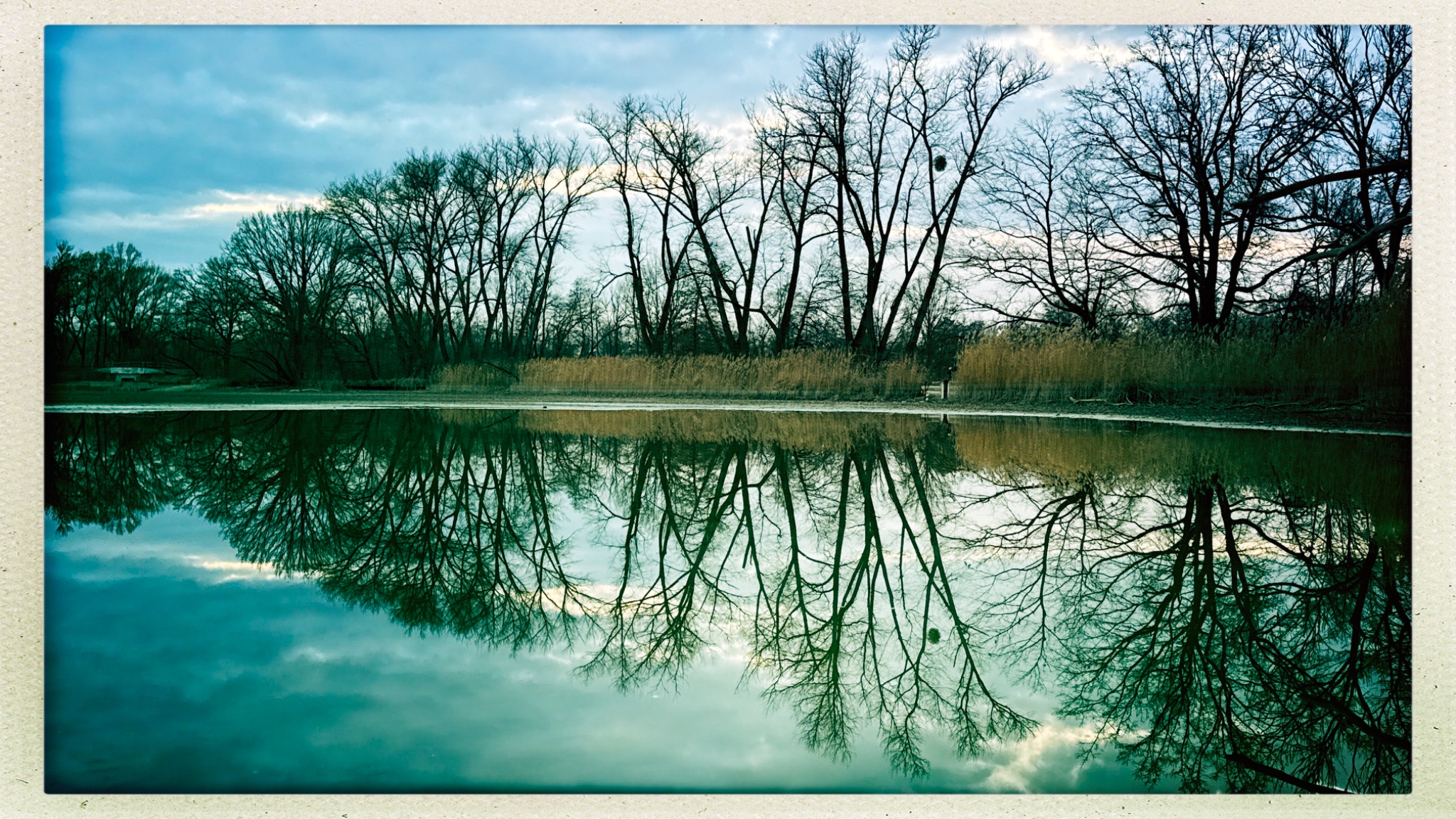 HipstamaticPhoto 760201931.749110