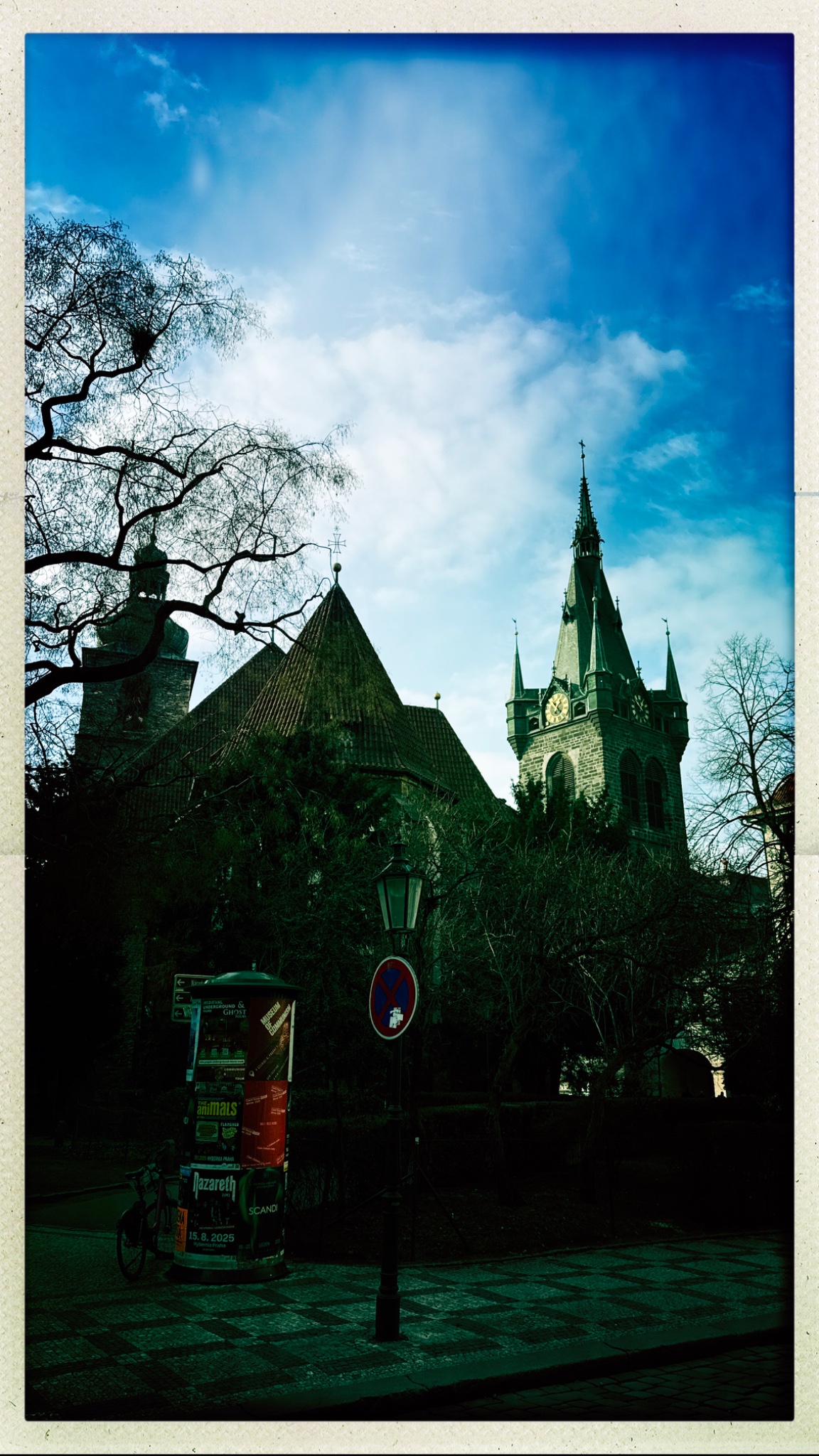 HipstamaticPhoto 760708337.738509