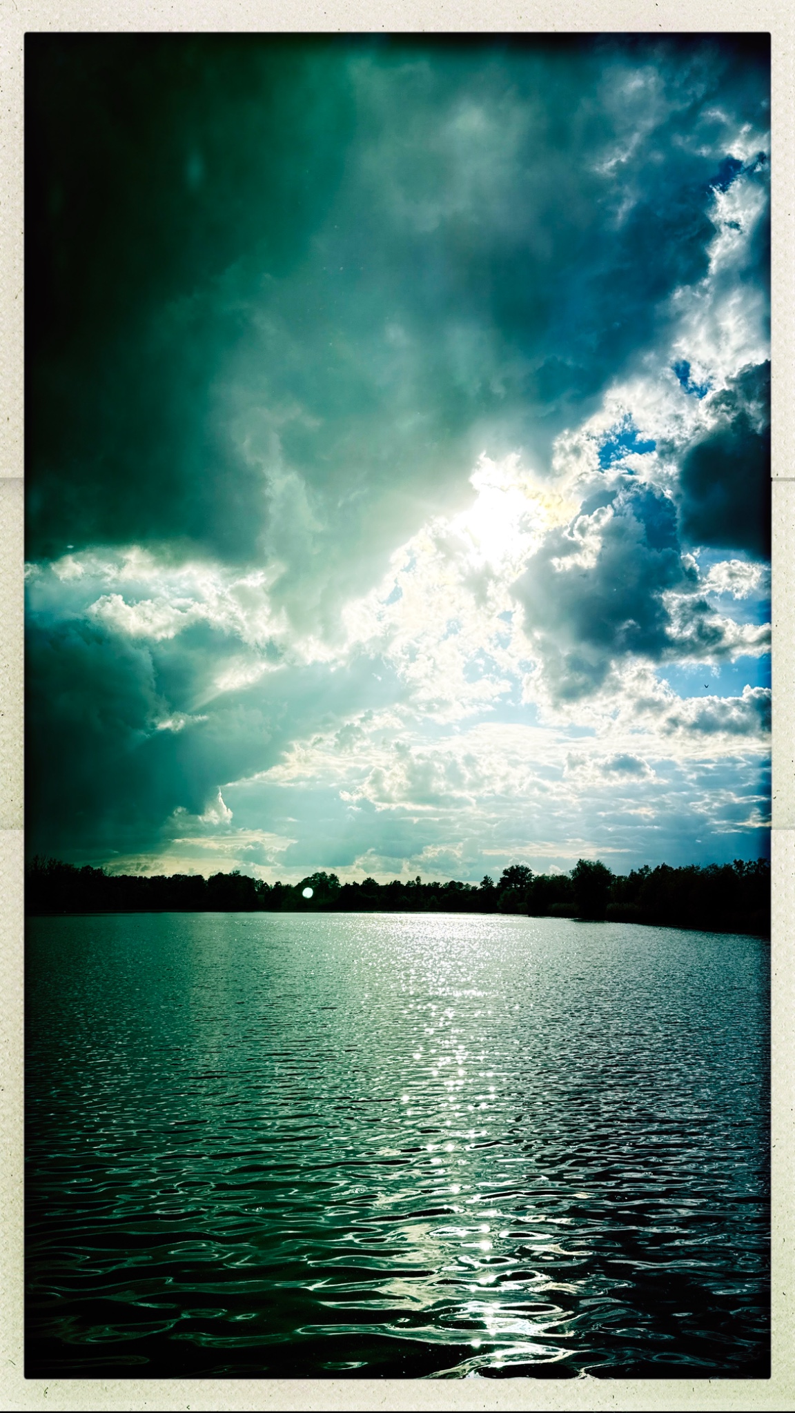 HipstamaticPhoto 769795495.872411