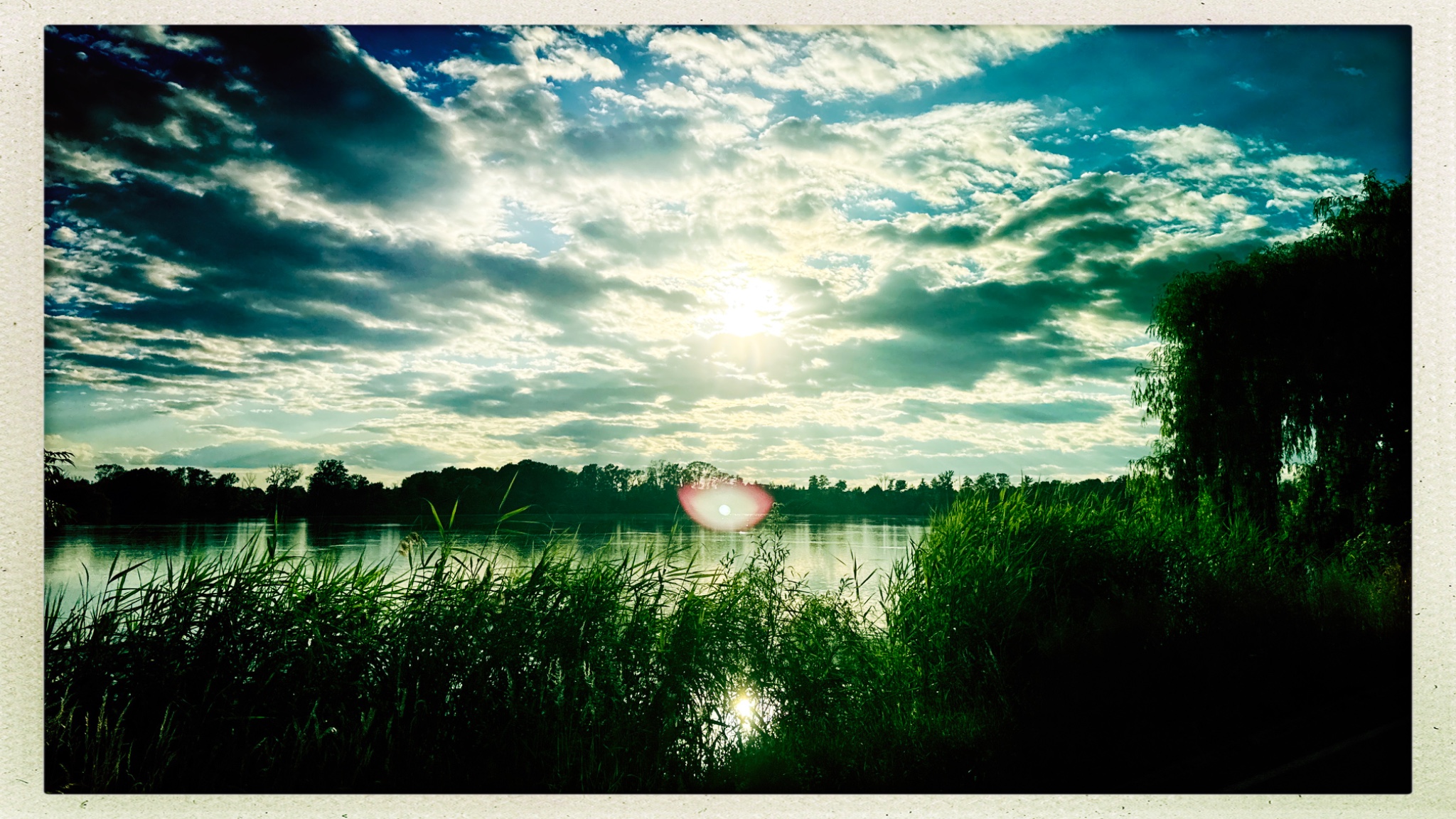 HipstamaticPhoto 772824936.034796