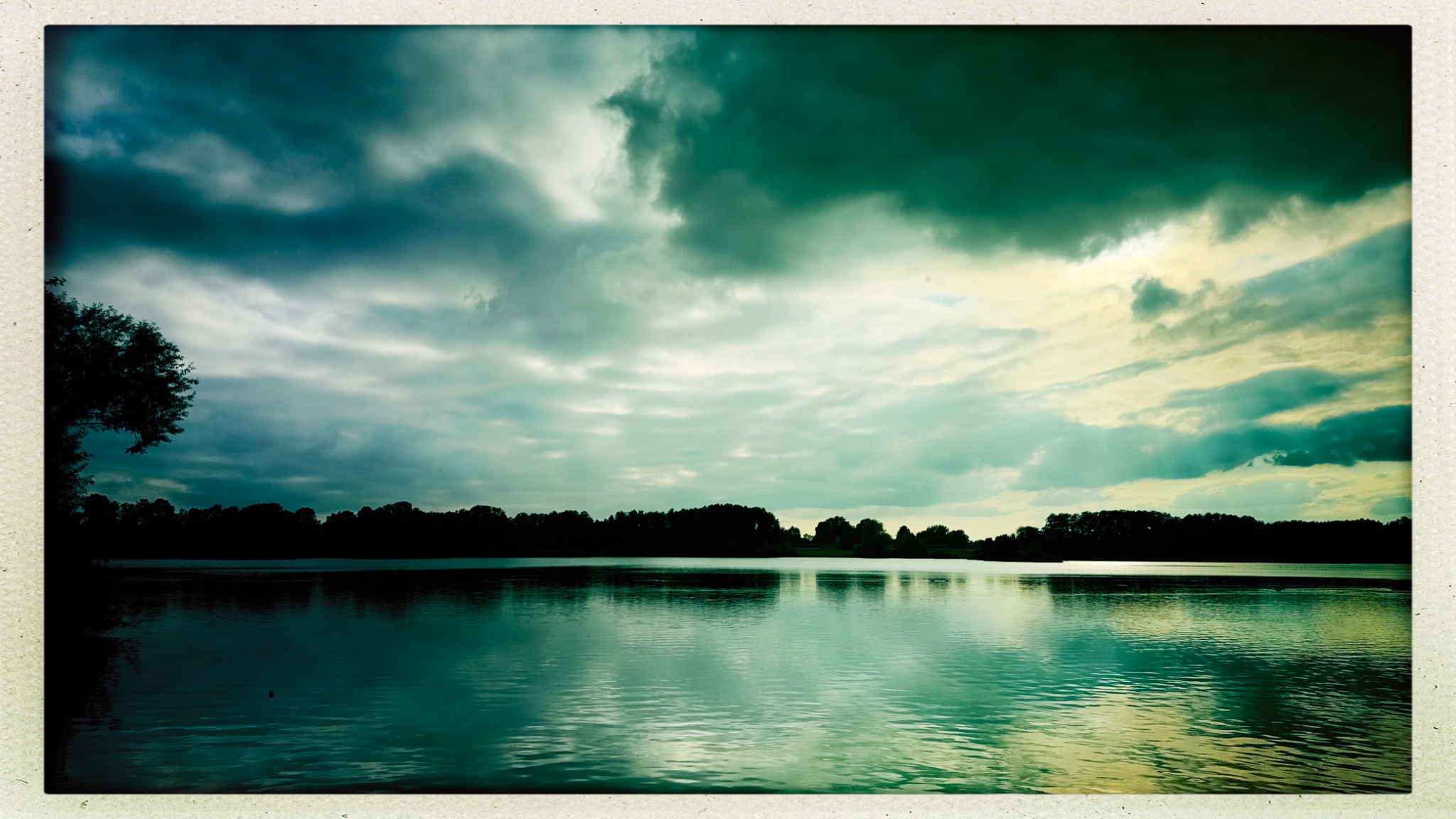 HipstamaticPhoto 778951521.182806