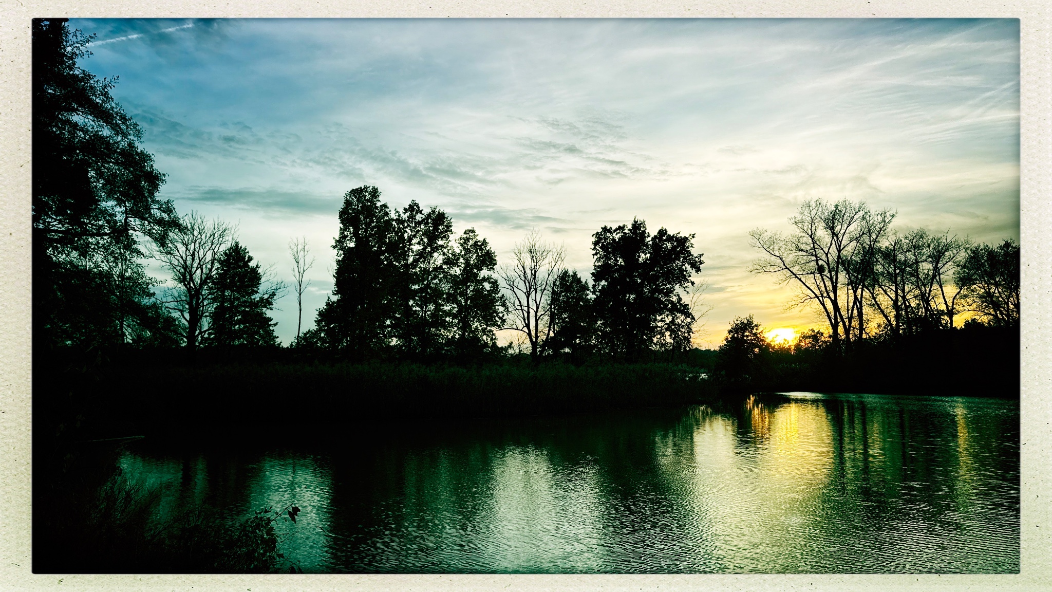 HipstamaticPhoto 782753203.193655