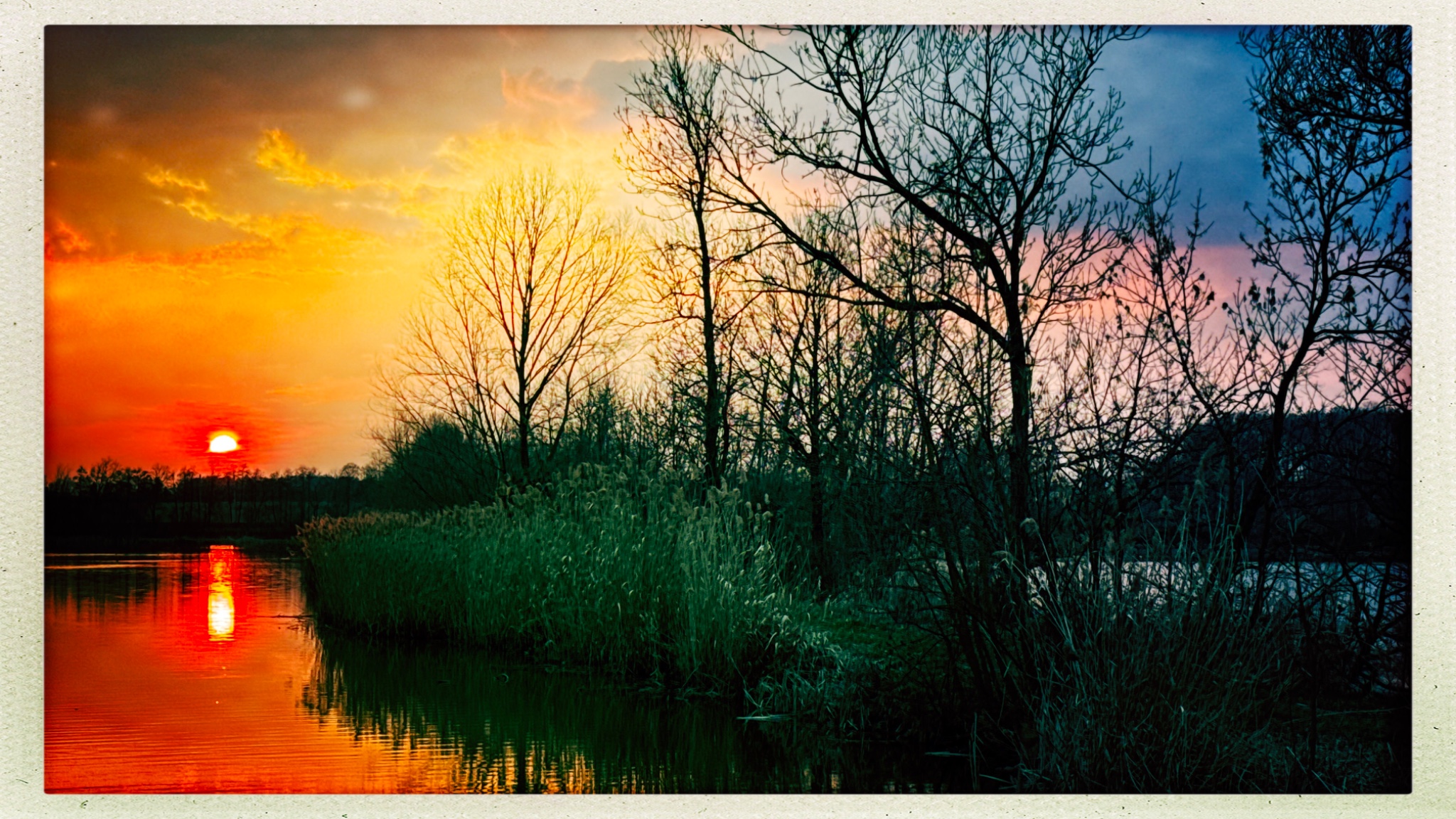 HipstamaticPhoto 795631443.470513