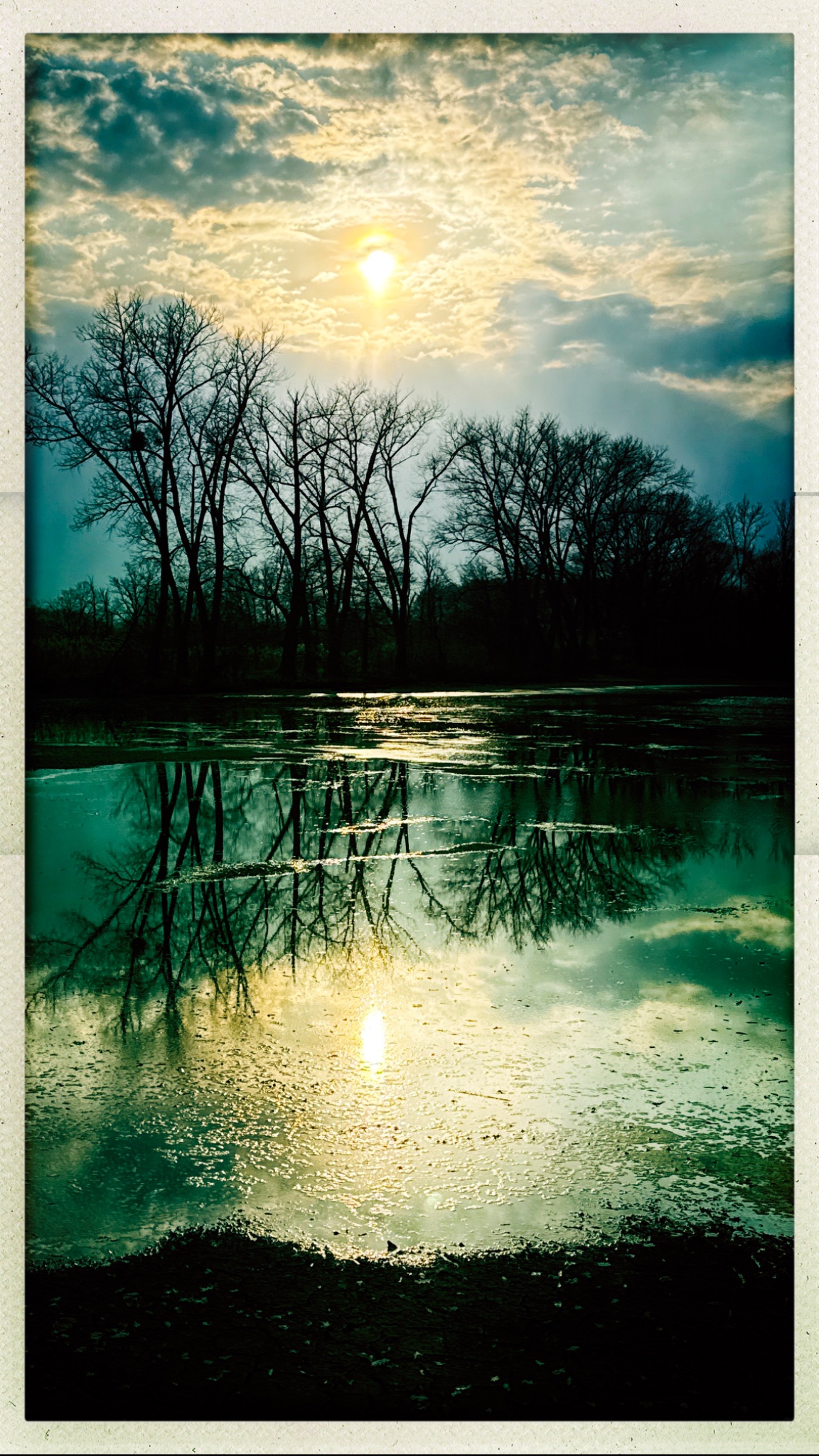 HipstamaticPhoto 795972996.072258