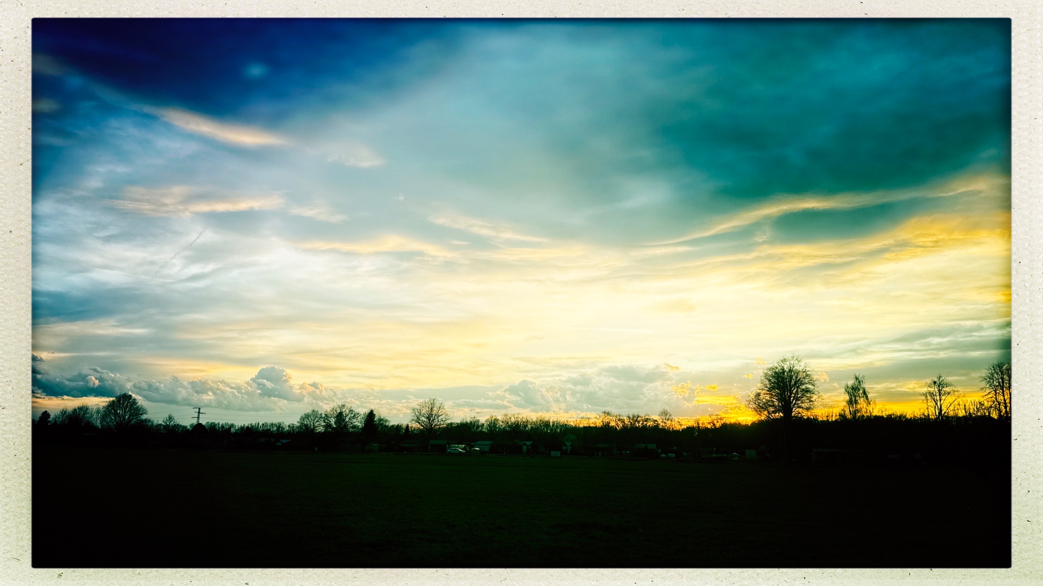 HipstamaticPhoto 797102247.925720